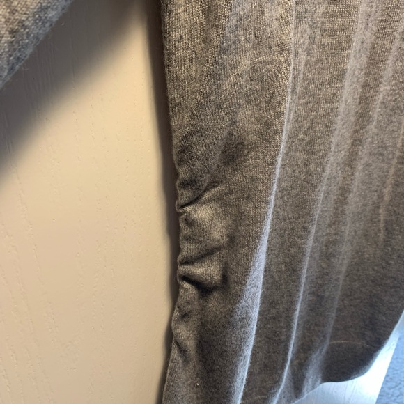 NWT Quince Mongolian Cashmere Maternity Crewneck Sweater - Large - Picture 2 of 5